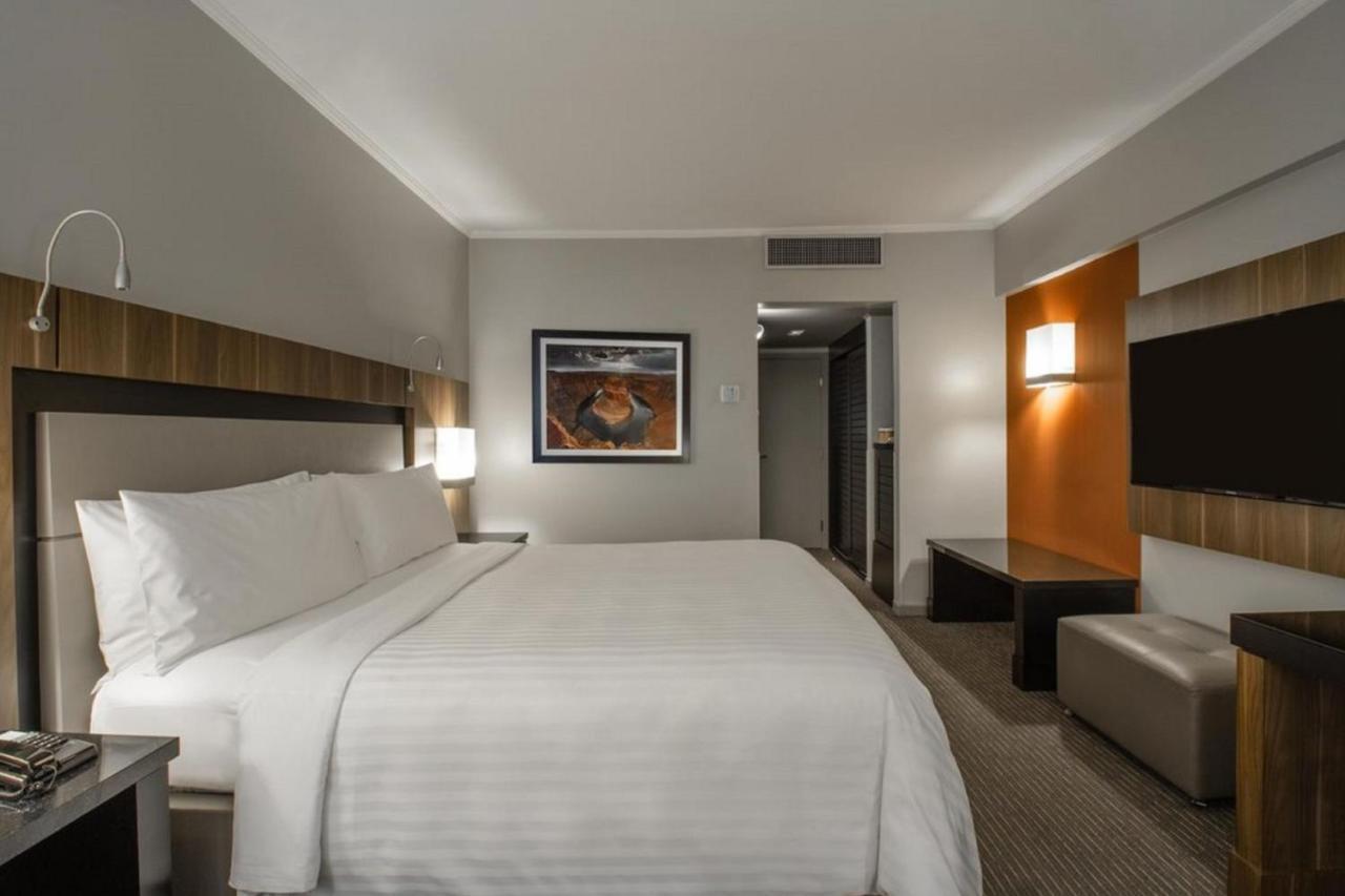 Marriott Sao Paulo Airport Hotel Guarulhos Ngoại thất bức ảnh A room at the Hilton San Francisco